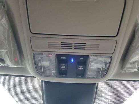 New 2026 Honda Odyssey EX-L image 25