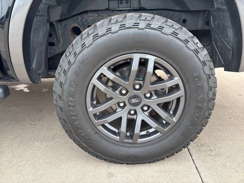 Used 2021 Ford Ranger Lariat w/ Tremor Off-Road Package image 26