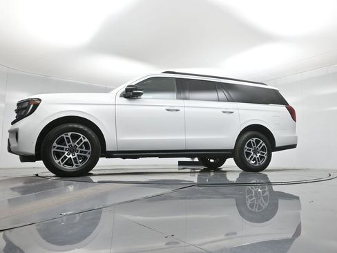 Certified 2025 Ford Expedition Max Active image 8