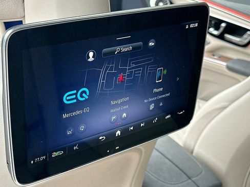 Certified 2023 Mercedes-Benz EQS 580 4MATIC SUV image 34