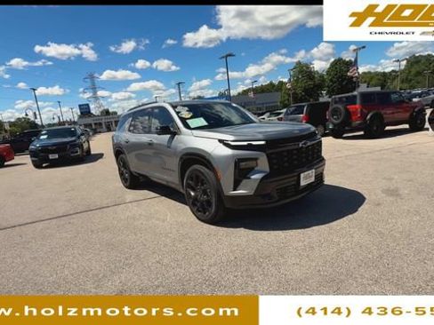 Certified 2026 Chevrolet Traverse RS AWD/4WD image 2
