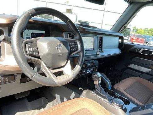 Used 2023 Ford Bronco Outer Banks AWD/4WD image 15