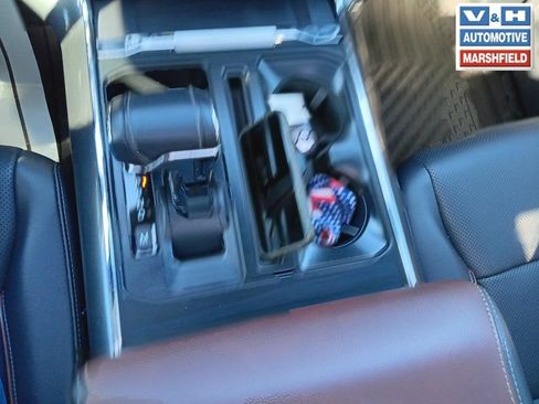 Used 2023 Ford F150 Lariat w/ Equipment Group 502A High AWD/4WD image 12