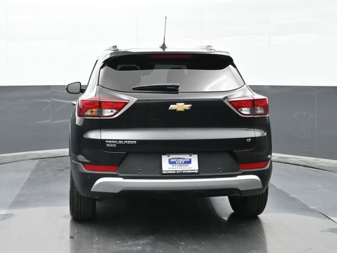 Used 2024 Chevrolet TrailBlazer LT w/ LT Cold Weather Package image 7