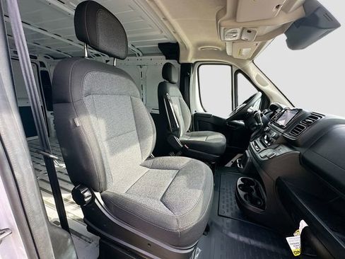 Used 2023 RAM ProMaster 2500 w/ Convenience Group image 24