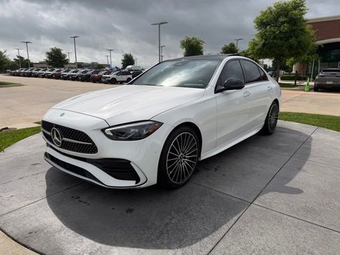 Used 2024 Mercedes-Benz C 300 Sedan image 3
