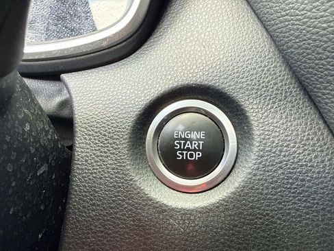 Used 2019 Toyota Corolla SE image 34