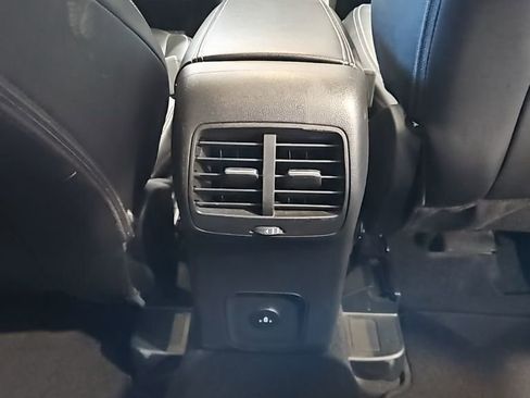 Used 2025 Ford Escape Platinum AWD/4WD image 18