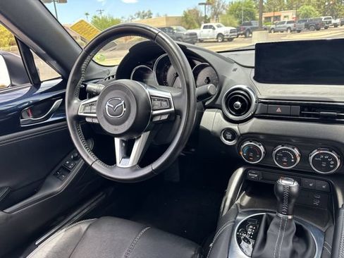 Used 2025 MAZDA MX-5 Miata RF Grand Touring RWD image 13