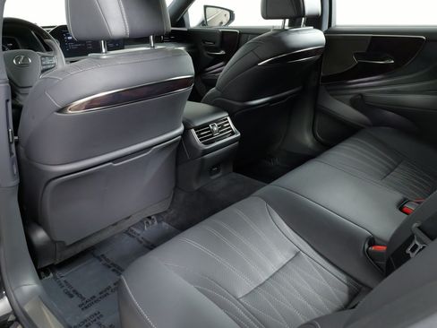 Used 2021 Lexus LS 500 AWD w/ Interior Upgrade Package image 35