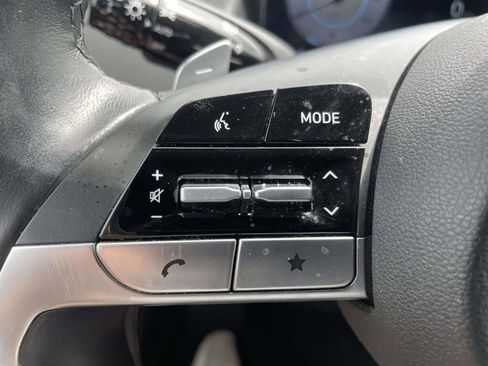 Used 2022 Hyundai Santa Cruz Limited AWD/4WD image 28