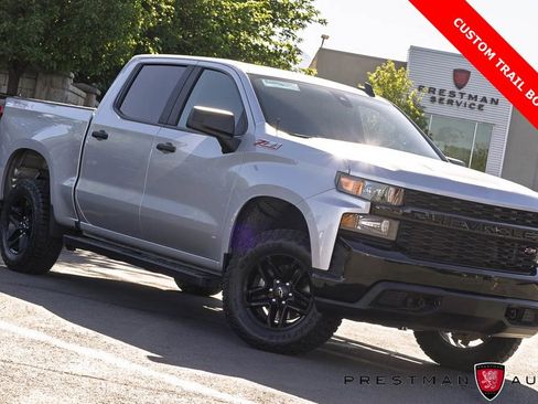 Used 2021 Chevrolet Silverado 1500 Custom Trail Boss w/ Safety Confidence Package AWD/4WD image 1