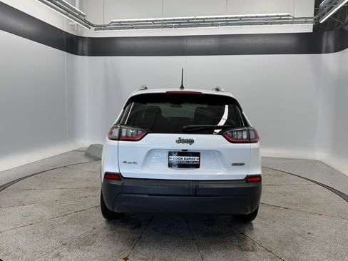 Used 2019 Jeep Cherokee Latitude Plus w/ Cold Weather Group AWD/4WD image 6