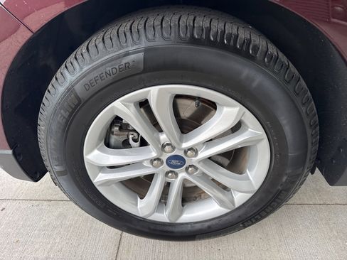 Certified 2020 Ford Edge SEL w/ Convenience Package image 17