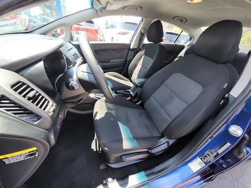 Used 2018 Kia Forte LX FWD image 16