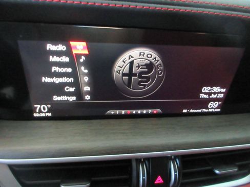 Used 2019 Alfa Romeo Stelvio Ti AWD/4WD image 60