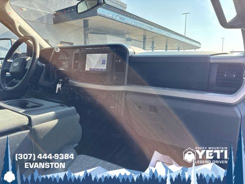 Used 2023 Ford F350 XLT w/ FX4 Off-Road Package AWD/4WD image 14