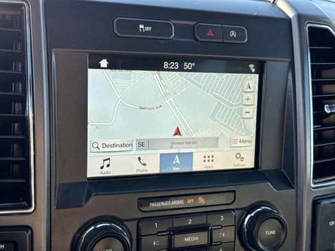 Used 2018 Ford F150 XLT w/ Equipment Group 302A Luxury image 20