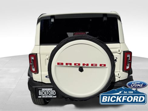 New 2026 Ford Bronco Outer Banks w/ Sasquatch Package AWD/4WD image 6