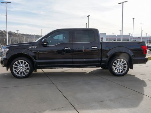 Used 2019 Ford F150 Limited image 5