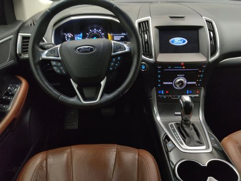 Used 2017 Ford Edge Titanium w/ Equipment Group 302A FWD image 22