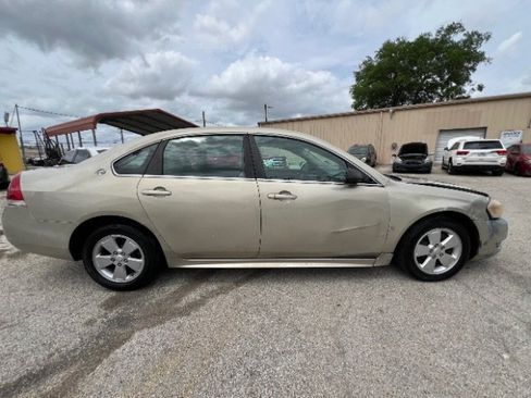 Used 2009 Chevrolet Impala LT image 8