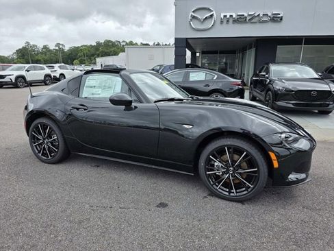 New 2026 MAZDA MX-5 Miata RF Grand Touring RWD image 18
