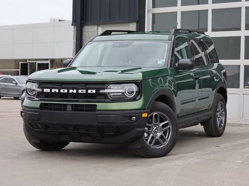 Used 2025 Ford Bronco Sport Big Bend w/ Convenience Package AWD/4WD image 3