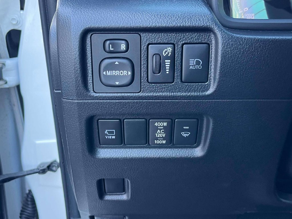 Used 2023 Toyota 4Runner Limited RWD image 29