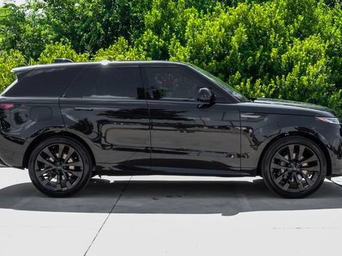 New 2026 Land Rover Range Rover Sport Dynamic SE AWD/4WD image 10