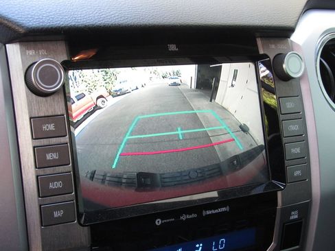 Certified 2021 Toyota Tundra Platinum AWD/4WD image 34
