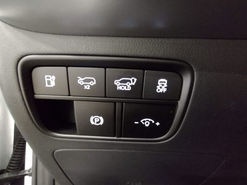 New 2026 Hyundai Ioniq 9 SEL image 28