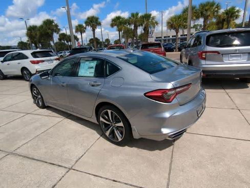 Used 2025 Acura TLX w/ Technology Package FWD image 6