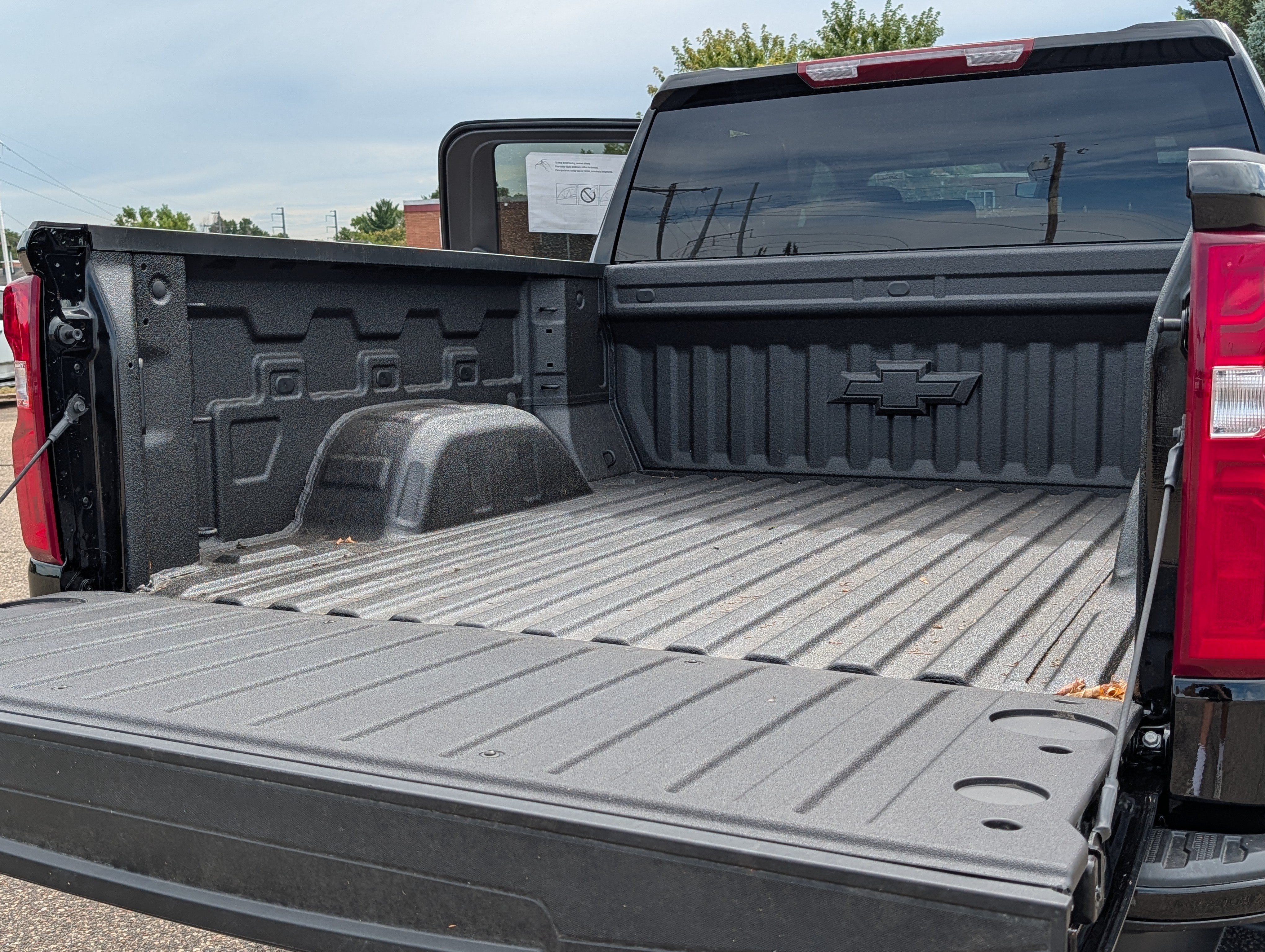 New 2026 Chevrolet Silverado 1500 RST AWD/4WD image 10