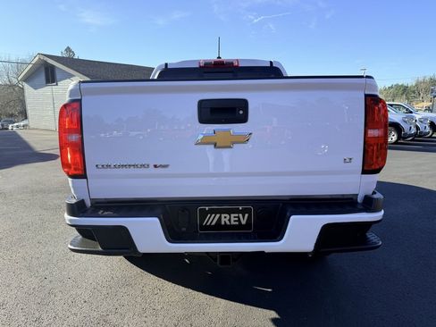 Used 2019 Chevrolet Colorado LT w/ LT Convenience Package image 4