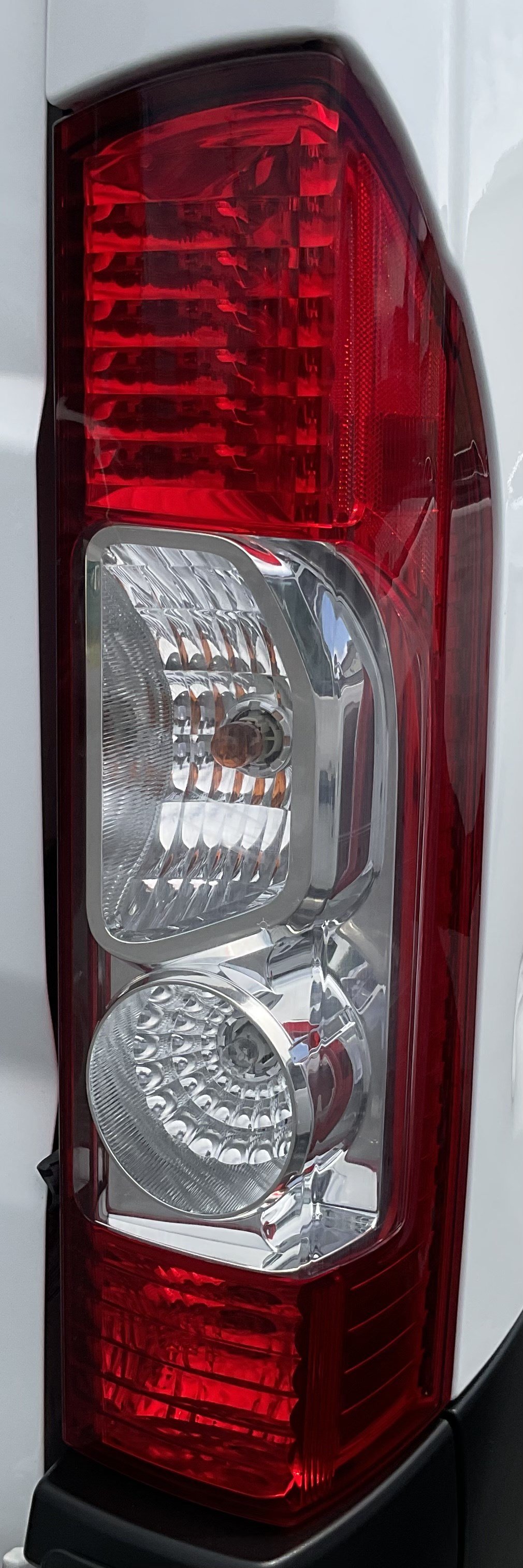 Used 2025 RAM ProMaster 2500 w/ Convenience Group FWD image 9