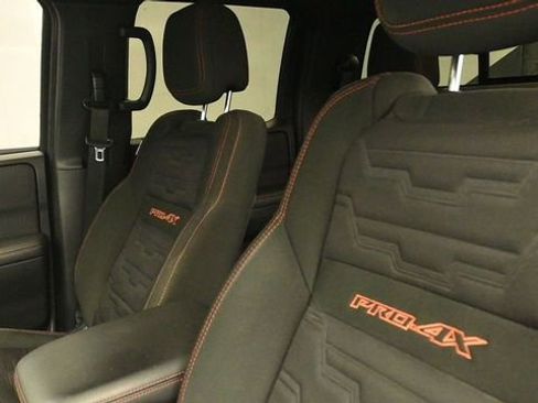 Used 2023 Nissan Frontier PRO-4X w/ Pro Convenience Package AWD/4WD image 21
