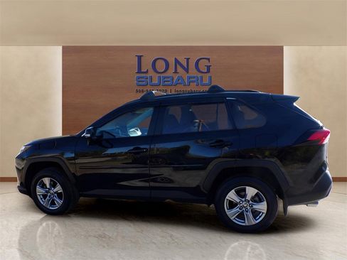 Used 2023 Toyota RAV4 XLE w/ Convenience Package image 13