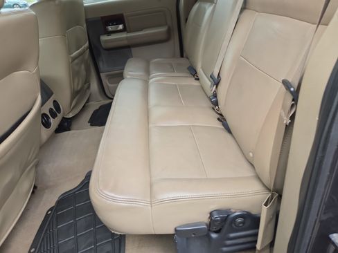 Used 2005 Ford F150 XLT image 13