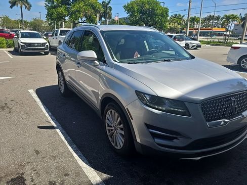 Used 2019 Lincoln MKC Premiere image 15