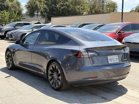 Used 2022 Tesla Model 3 Performance AWD/4WD image 2