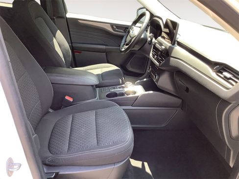 Used 2023 Ford Escape Active image 15
