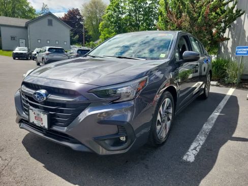 Used 2025 Subaru Legacy Limited AWD/4WD image 8