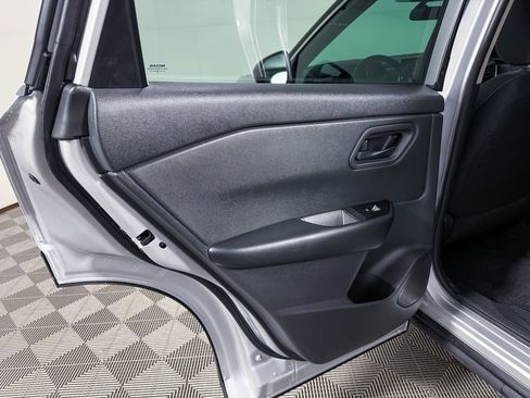 Certified 2025 Nissan Rogue S image 42