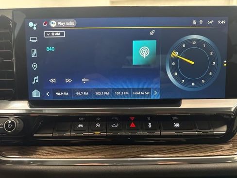 Used 2025 Chevrolet Silverado 1500 LT AWD/4WD image 17