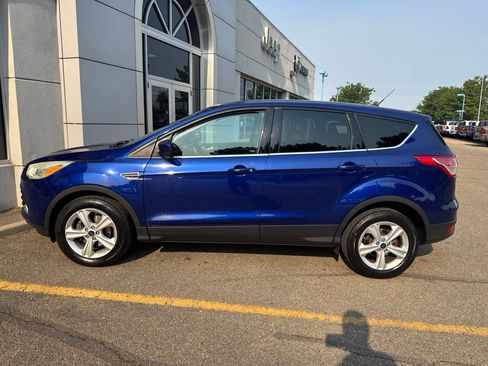Used 2015 Ford Escape SE FWD image 10