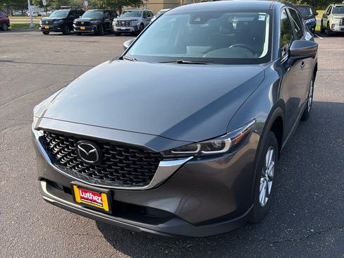 Used 2023 MAZDA CX-5 AWD 2.5 S w/ Select Package image 2