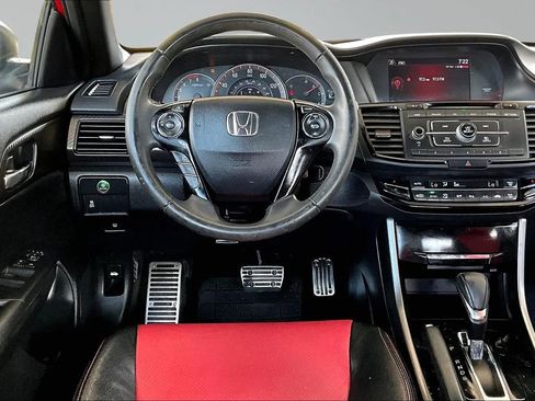 Used 2016 Honda Accord Sport image 8