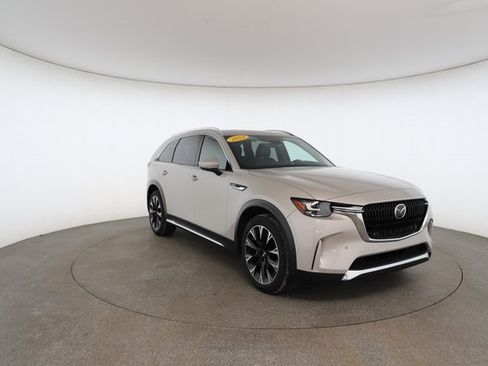 Used 2024 MAZDA CX-90 Plug-In Hybrid w/ Premium Pkg image 27