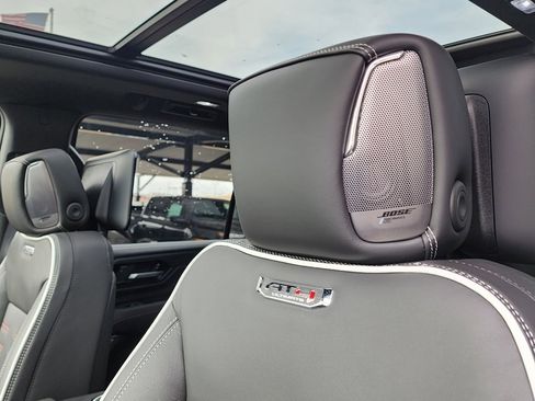 New 2026 GMC Yukon XL AT4 Ultimate image 17